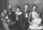 EL_Robbins_family.jpg